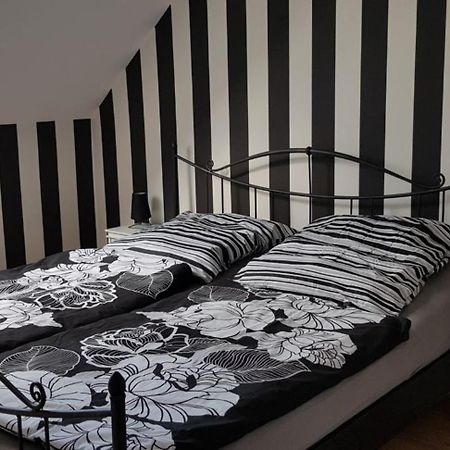 Drosselnest Moderne Design-Wohnung Alles Neu! Минден Экстерьер фото
